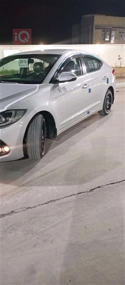 هیوندای ئەلەنترا